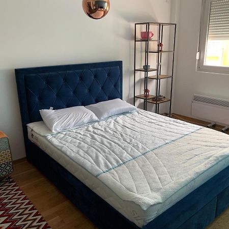 Apartament บิเยโลโปลเย ภายนอก รูปภาพ